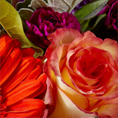 Sangria Bouquet –  Flowers Unlimited, Martinsburg WV