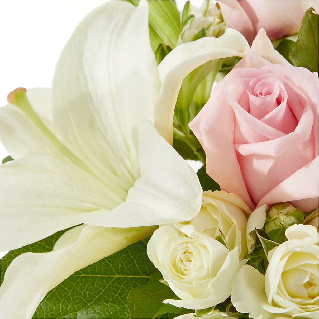 Kindhearted Bouquet –  Flowers Unlimited, Martinsburg WV
