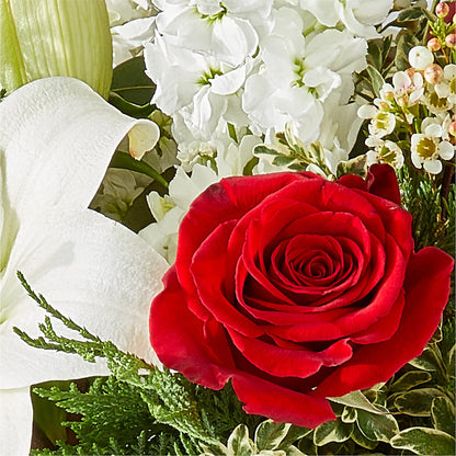 Twinkle Lights Bouquet –  Flowers Unlimited, Martinsburg WV