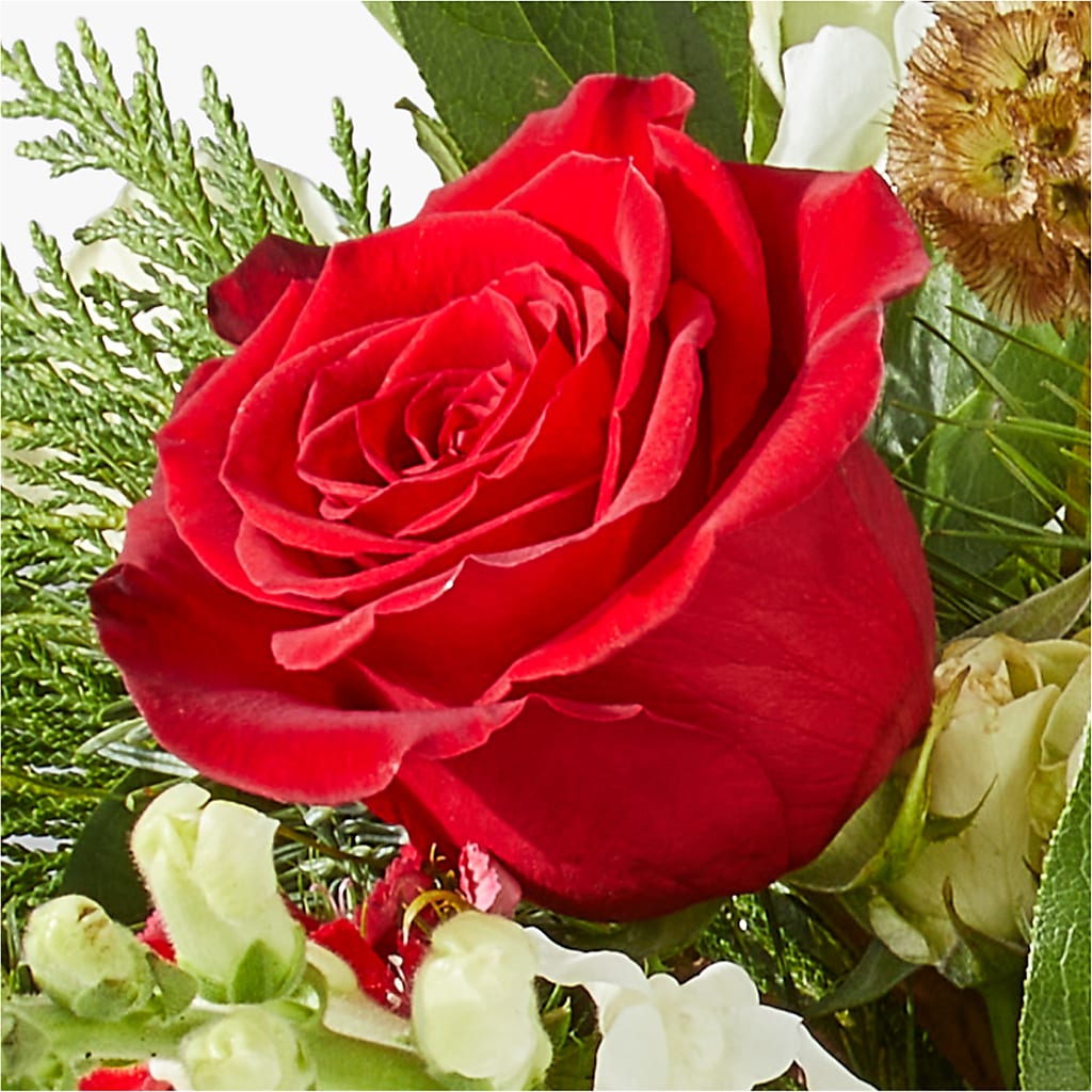 Deck the Halls Bouquet –  Flowers Unlimited, Martinsburg WV