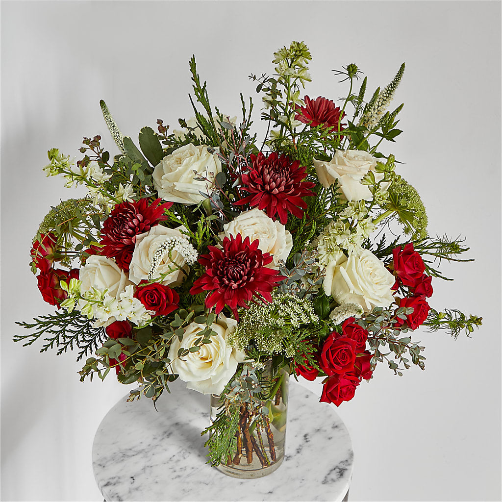 Favorite Traditions Bouquet –  Flowers Unlimited, Martinsburg WV