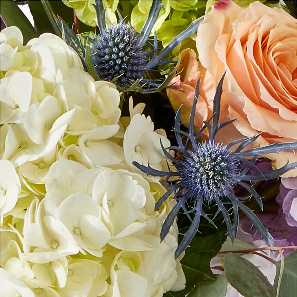 Porch Swing Bouquet –  Flowers Unlimited, Martinsburg WV