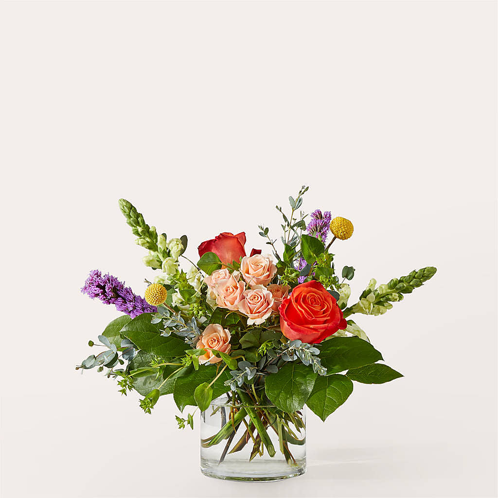 The Standout Bouquet –  Flowers Unlimited, Martinsburg WV