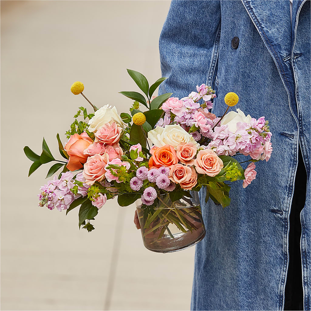 French Market Bouquet –  Flowers Unlimited, Martinsburg WV