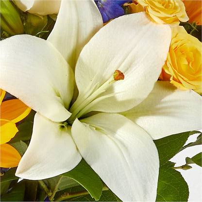 Wonderfully Sunny Bouquet –  Flowers Unlimited, Martinsburg WV