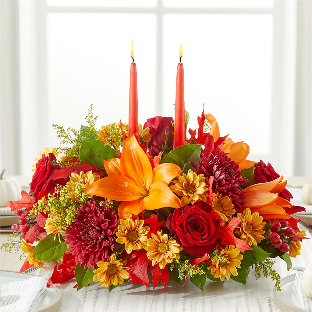 Autumn's Embrace Centerpiece –  Flowers Unlimited, Martinsburg WV