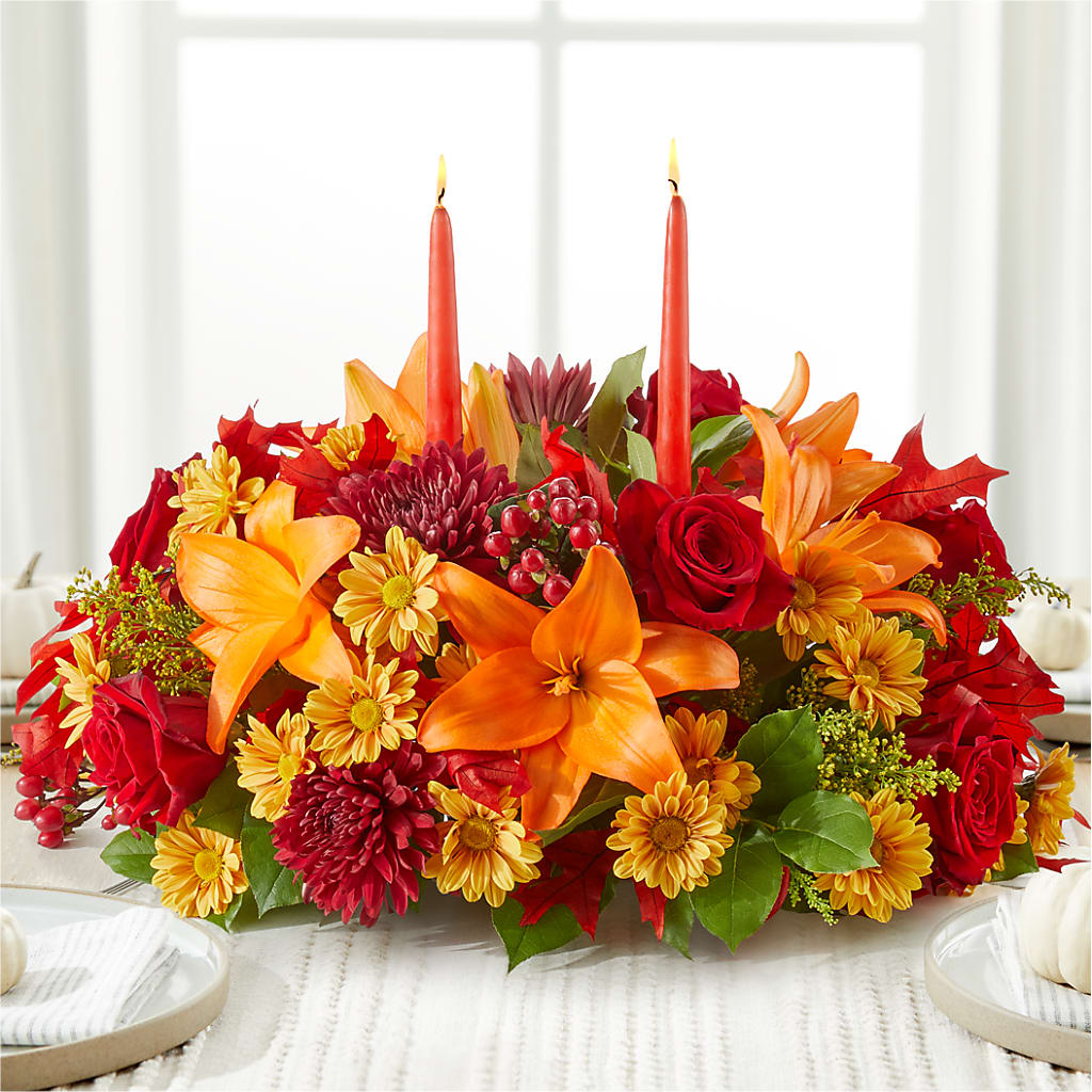Autumn's Embrace Centerpiece –  Flowers Unlimited, Martinsburg WV