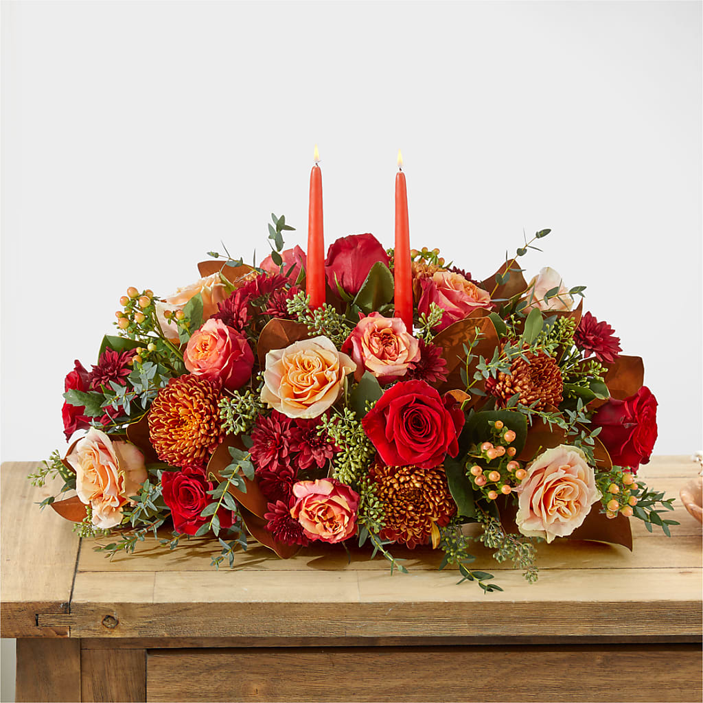 Gather Near Centerpiece –  Flowers Unlimited, Martinsburg WV